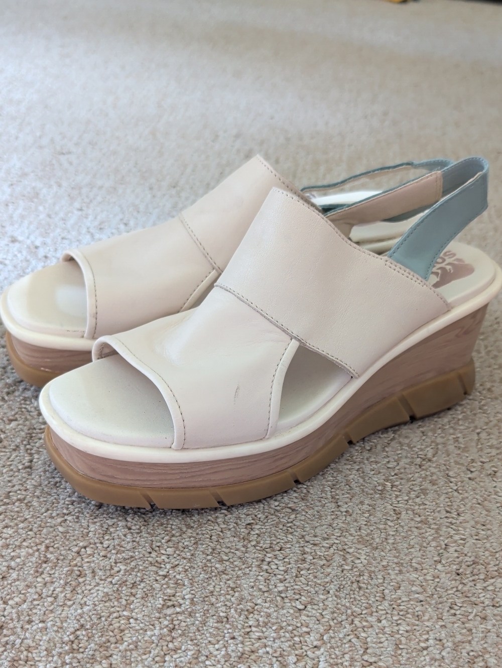 Sorel Platform Slingback Sandals